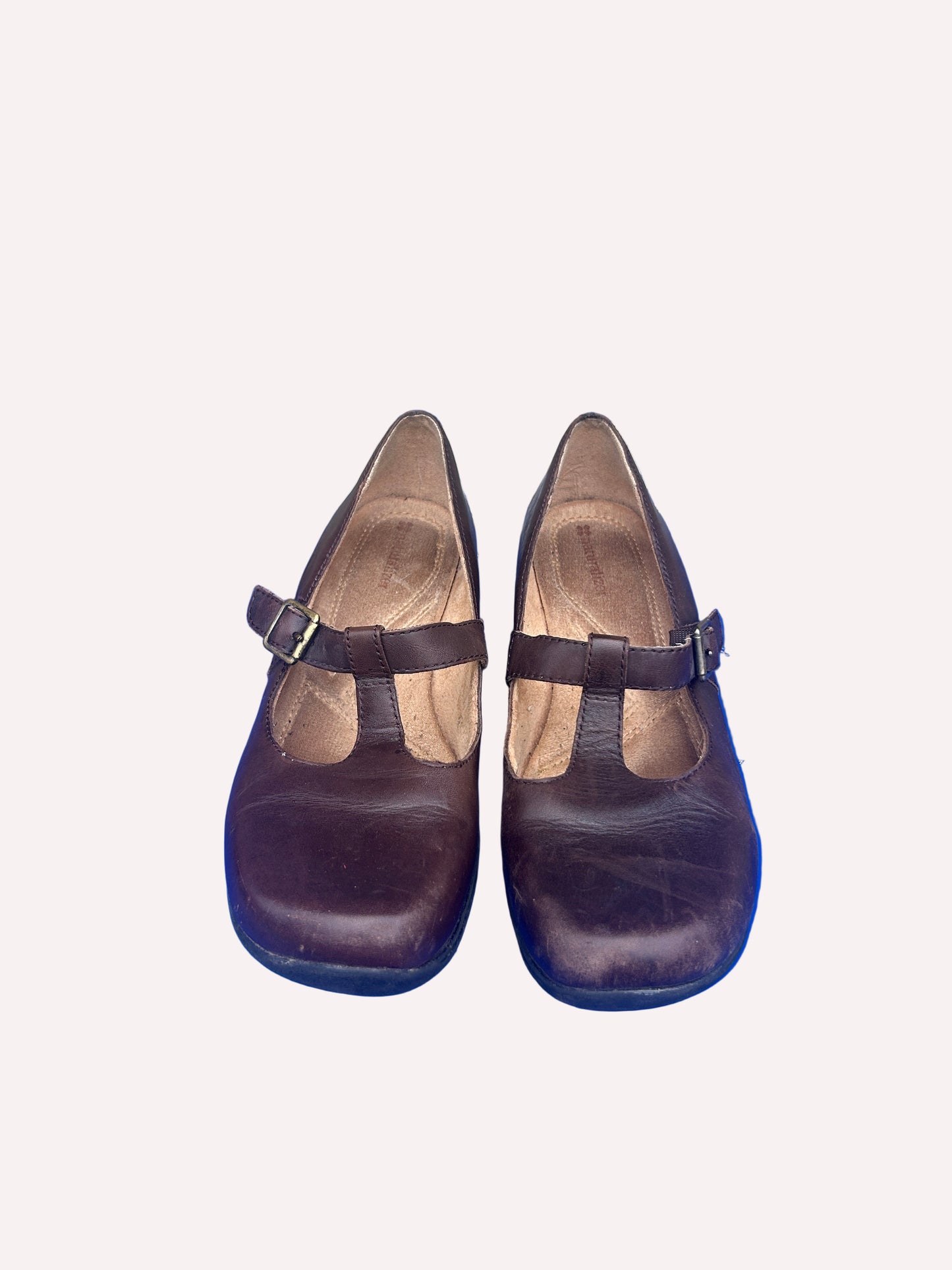 Mary Janes in brown