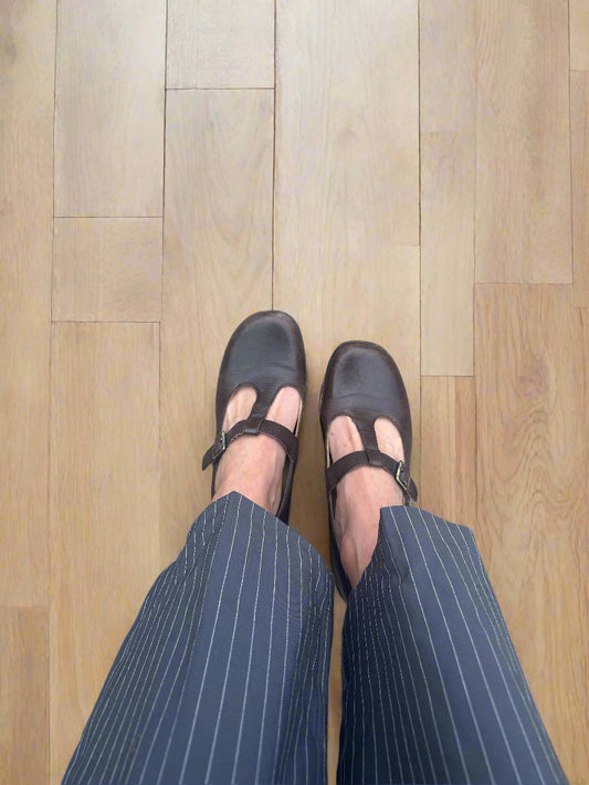 Mary Janes in brown