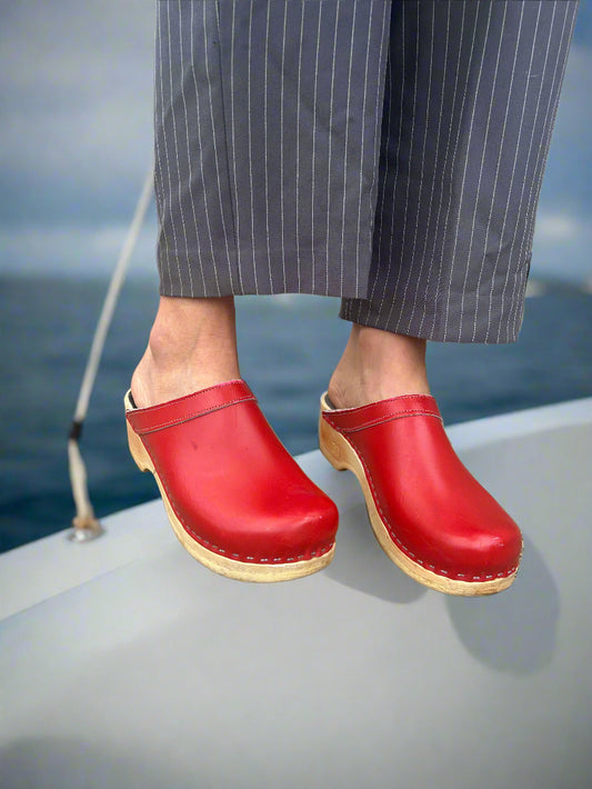 Clogs in Red